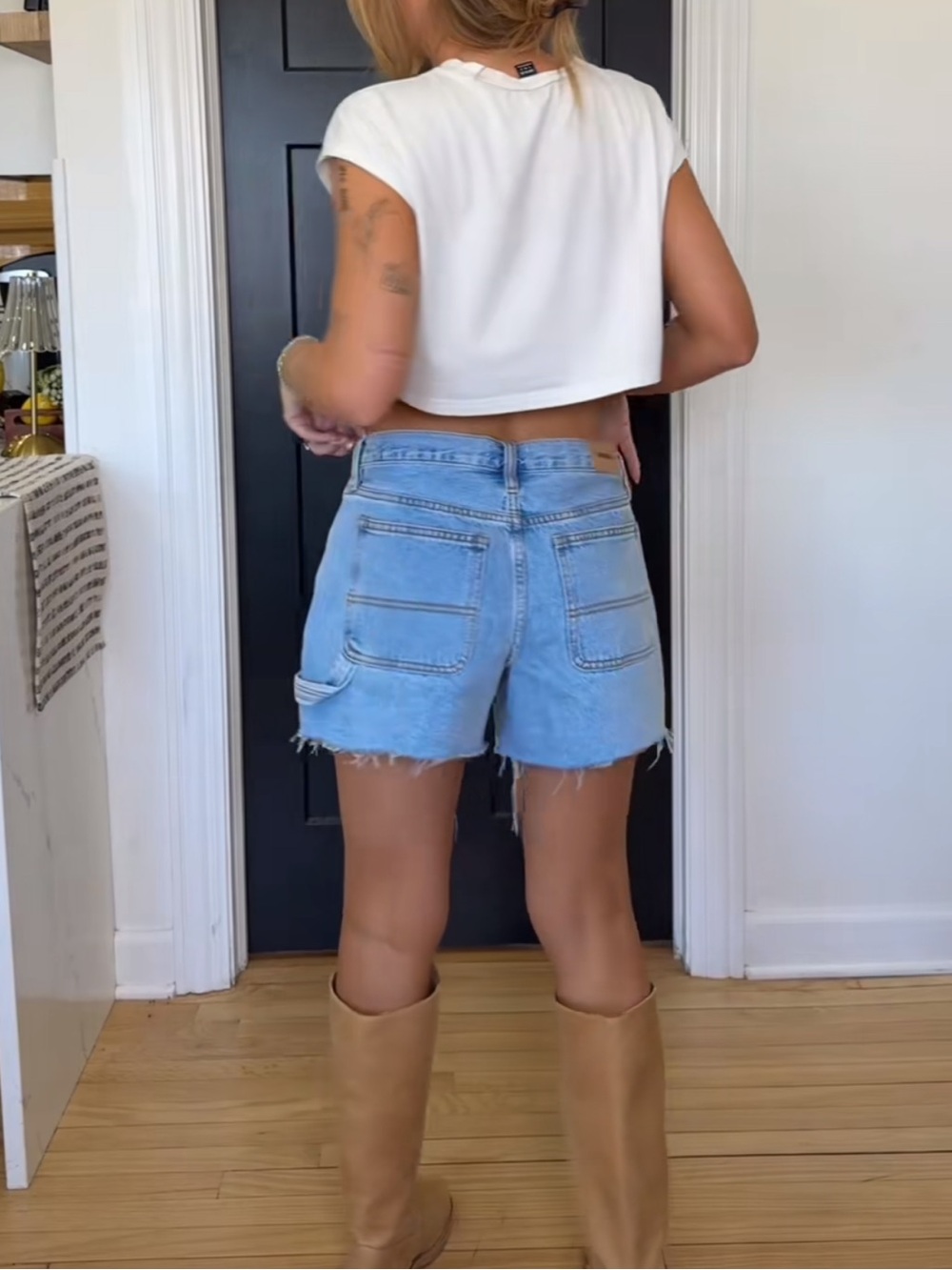 RSQ Womens Low Rise Baggy Carpenter Shorts - Picture 2 of 6